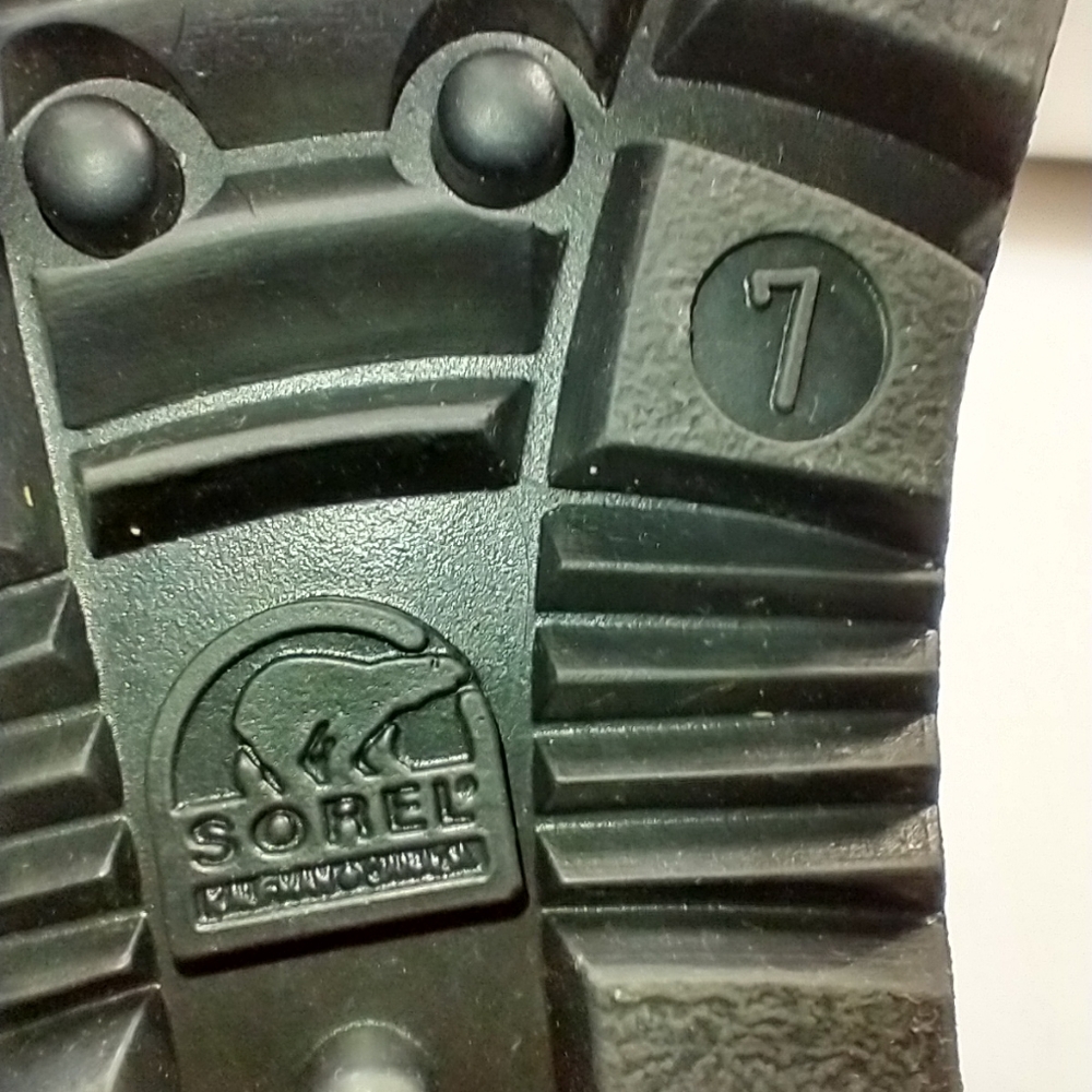 Sorel Kaufman Waterproof Snow Boots Women's sz 7. - Picture 9 of 9